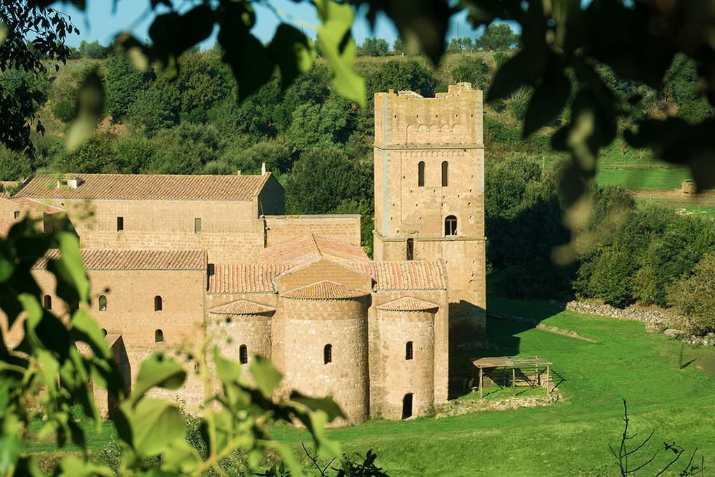 Agriturismo San Giusto Tuscania Bagian luar foto